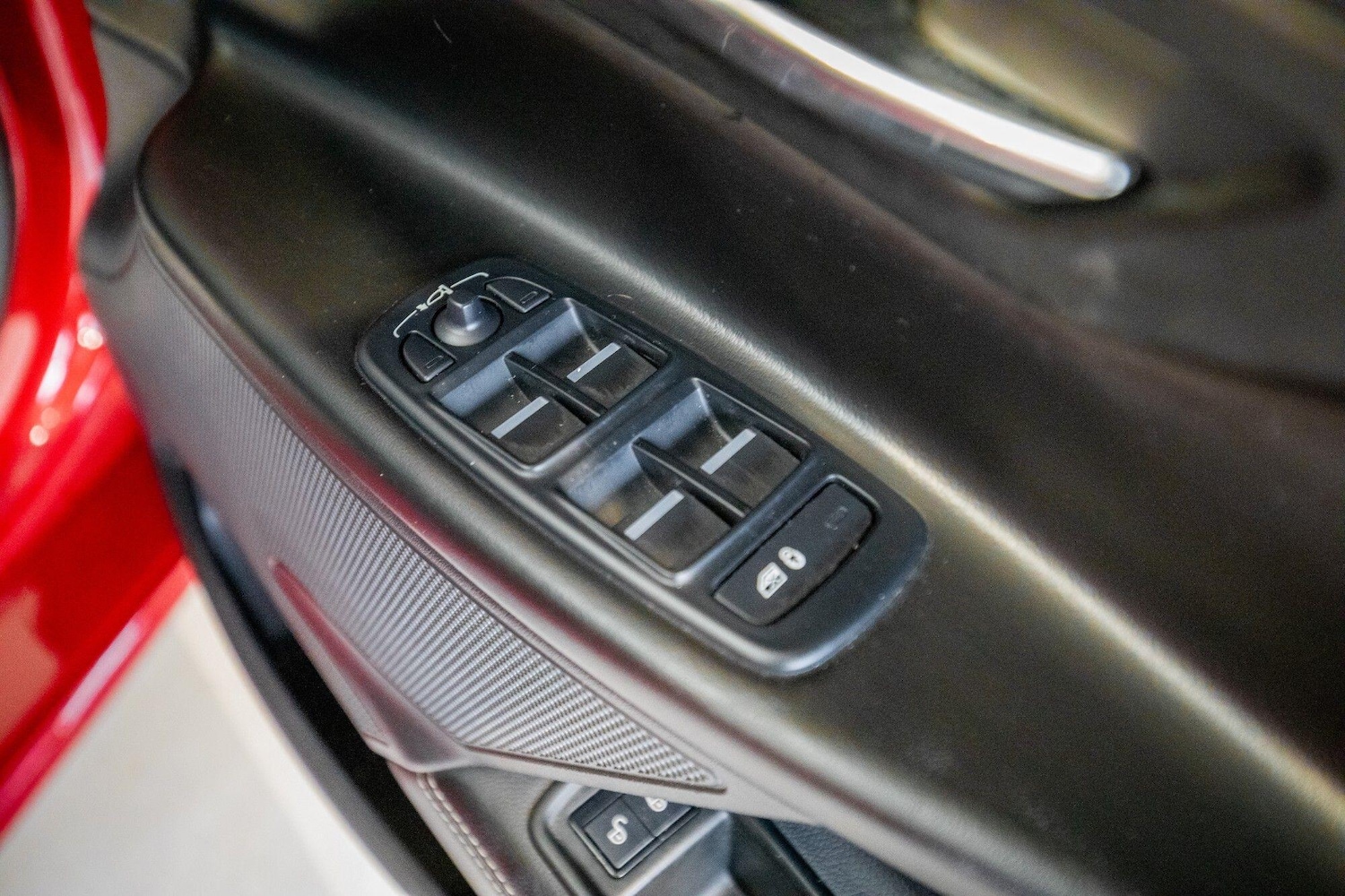 Used Jaguar XE 2018 for sale - 77597929: Photo 16