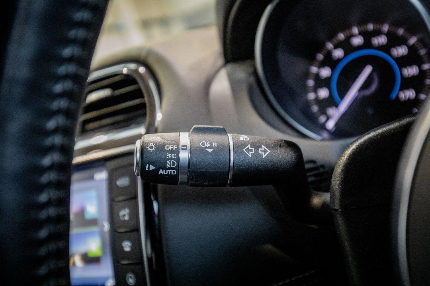 Used Jaguar XE 2018 for sale - 77597929: Photo 23