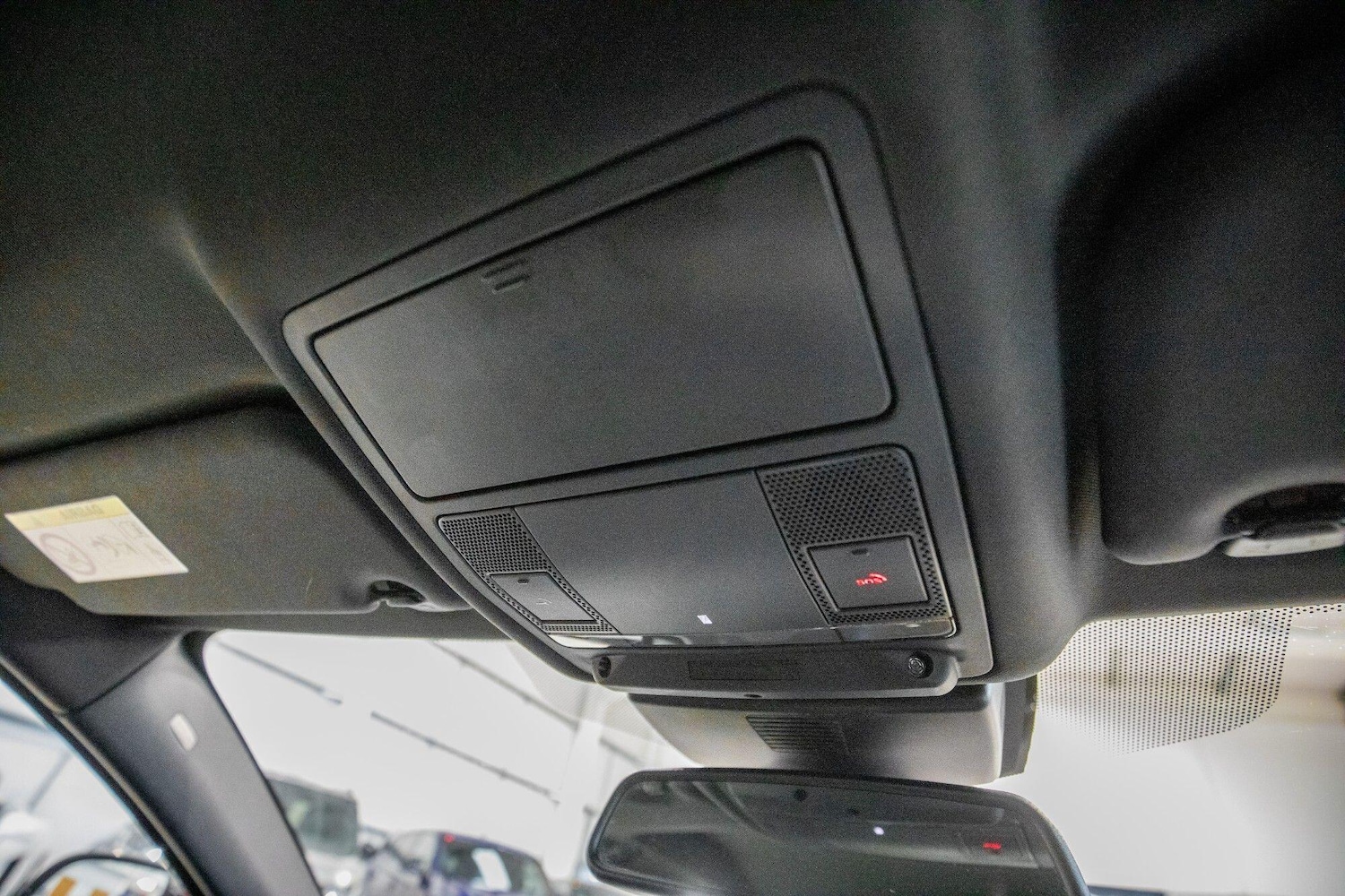 Used Jaguar XE 2018 for sale - 77597929: Photo 30