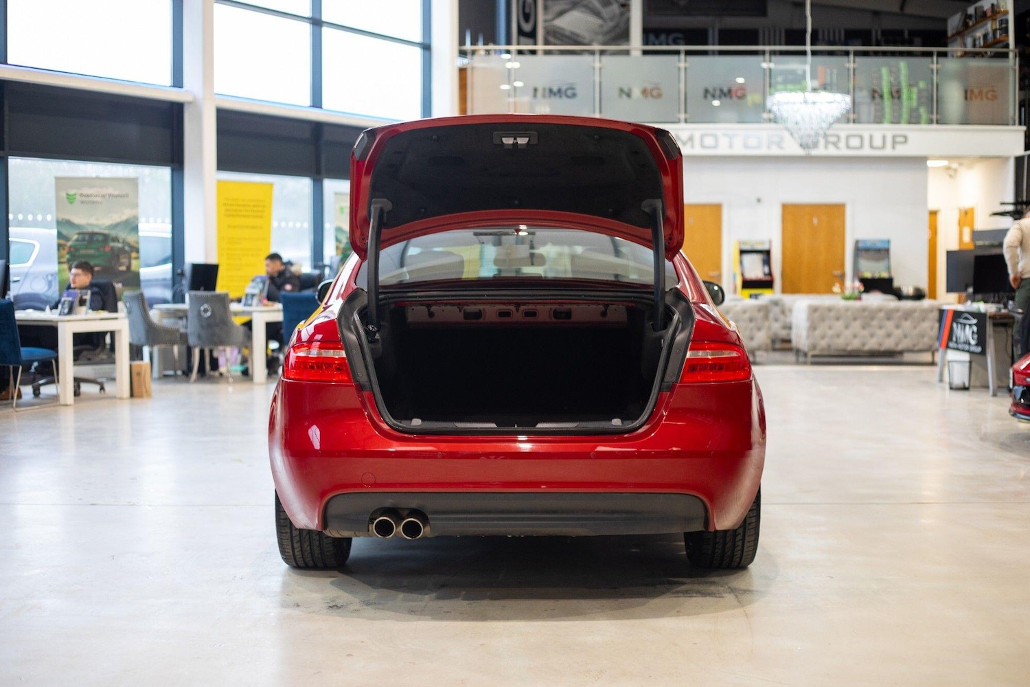 Used Jaguar XE 2018 for sale - 77597929: Photo 37