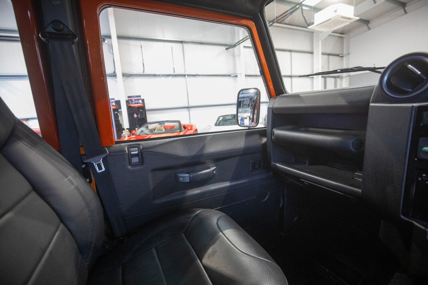 Used Land Rover Defender for sale - 77468518: Photo 32