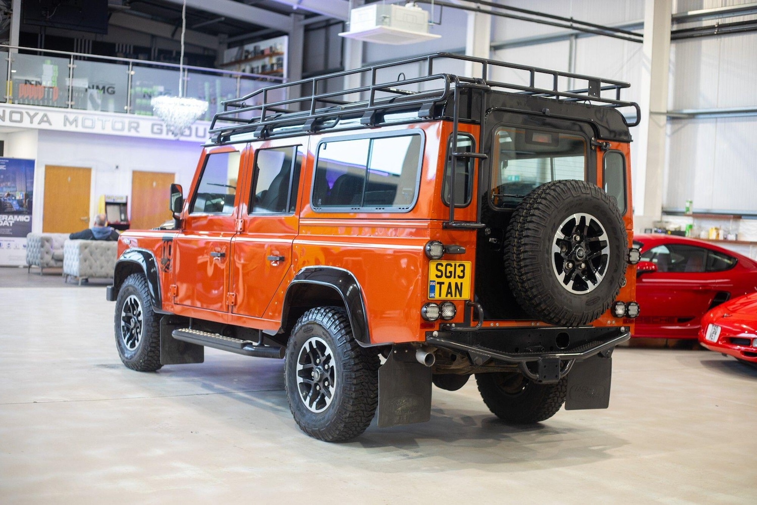 Used Land Rover Defender for sale - 77468518: Photo 4