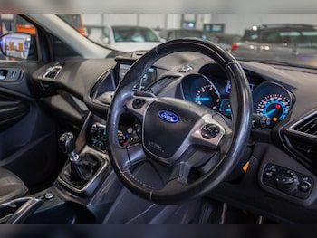 Used Ford Kuga 2016 for sale - 78382539: Photo