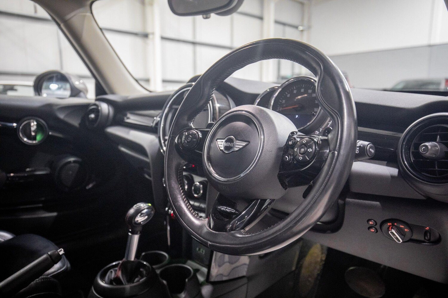 Used MINI Hatch 2017 for sale - 77525041: Photo 16