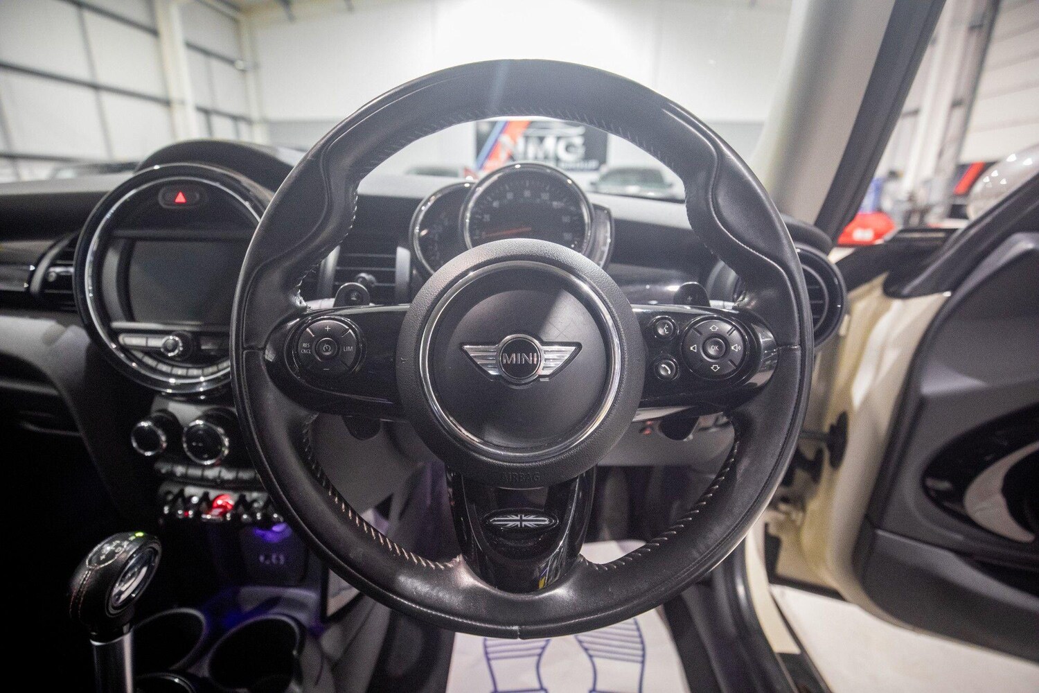 Used MINI Hatch 2017 for sale - 77525041: Photo 17