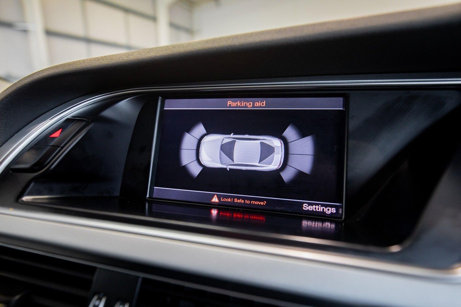 Used Audi A4 2015 for sale - 76865758: Photo 30