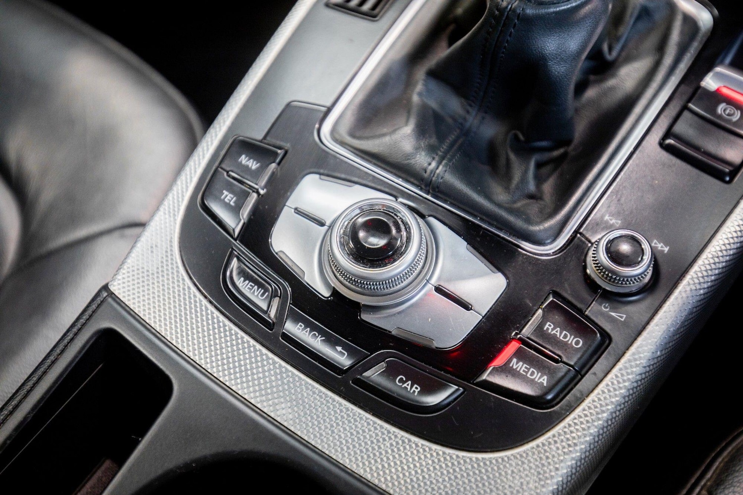 Used Audi A4 2015 for sale - 76865758: Photo 35