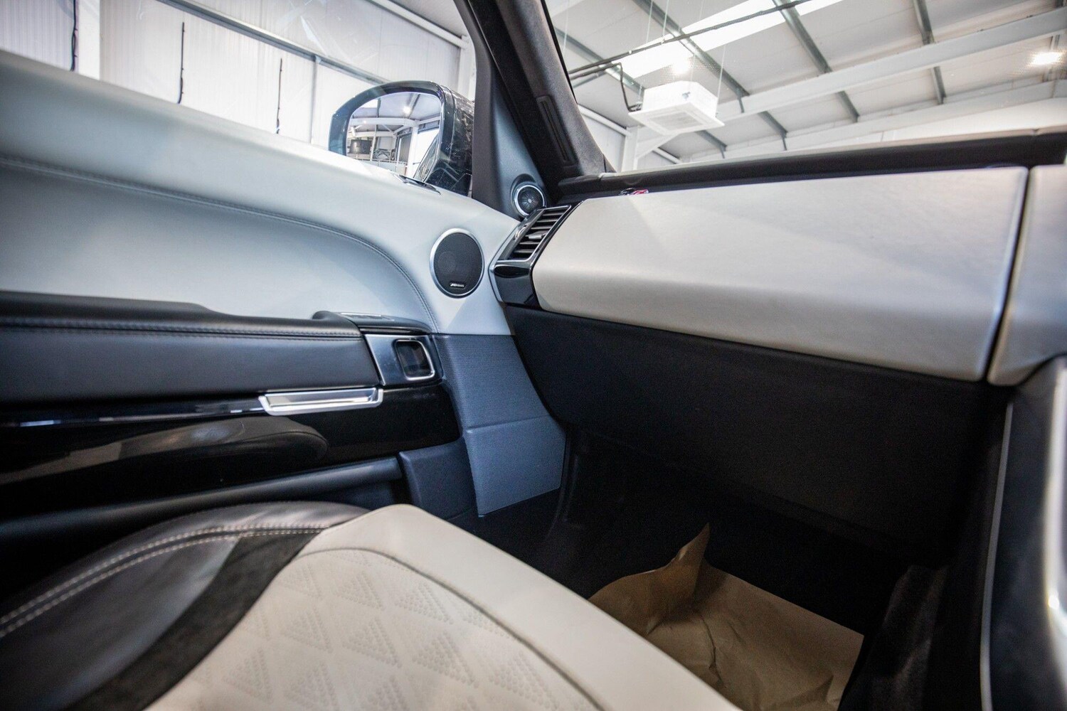 Used Land Rover Range Rover Sport 2019 for sale - 77994147: Photo 32