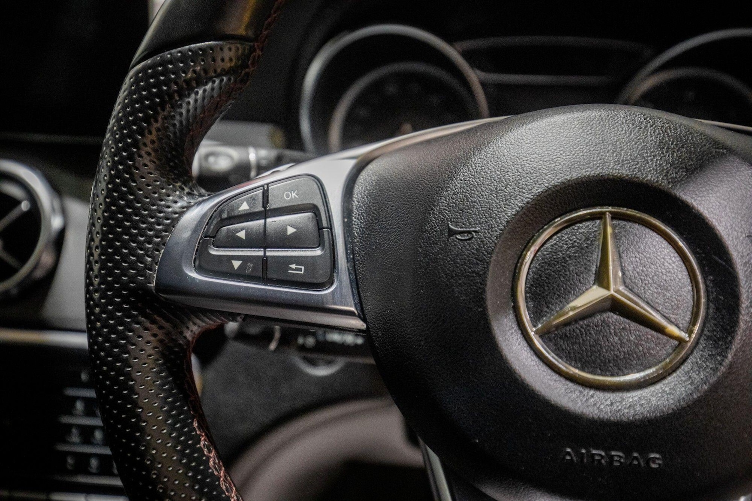 Used Mercedes-Benz GLA 2017 for sale - 77216112: Photo 19