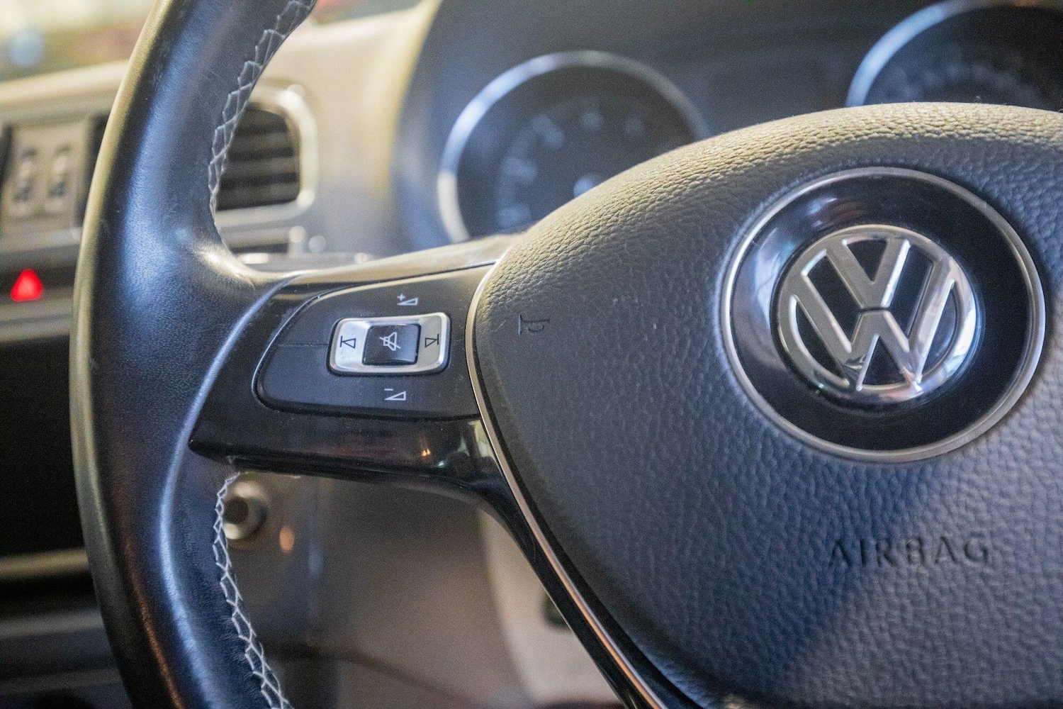 Used Volkswagen Polo 2015 for sale - 78006428: Photo 21