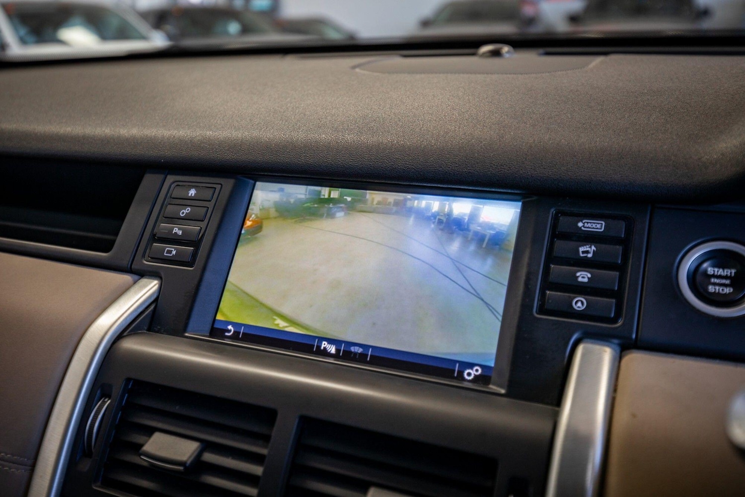 Used Land Rover Discovery Sport for sale - 78062744: Photo 21