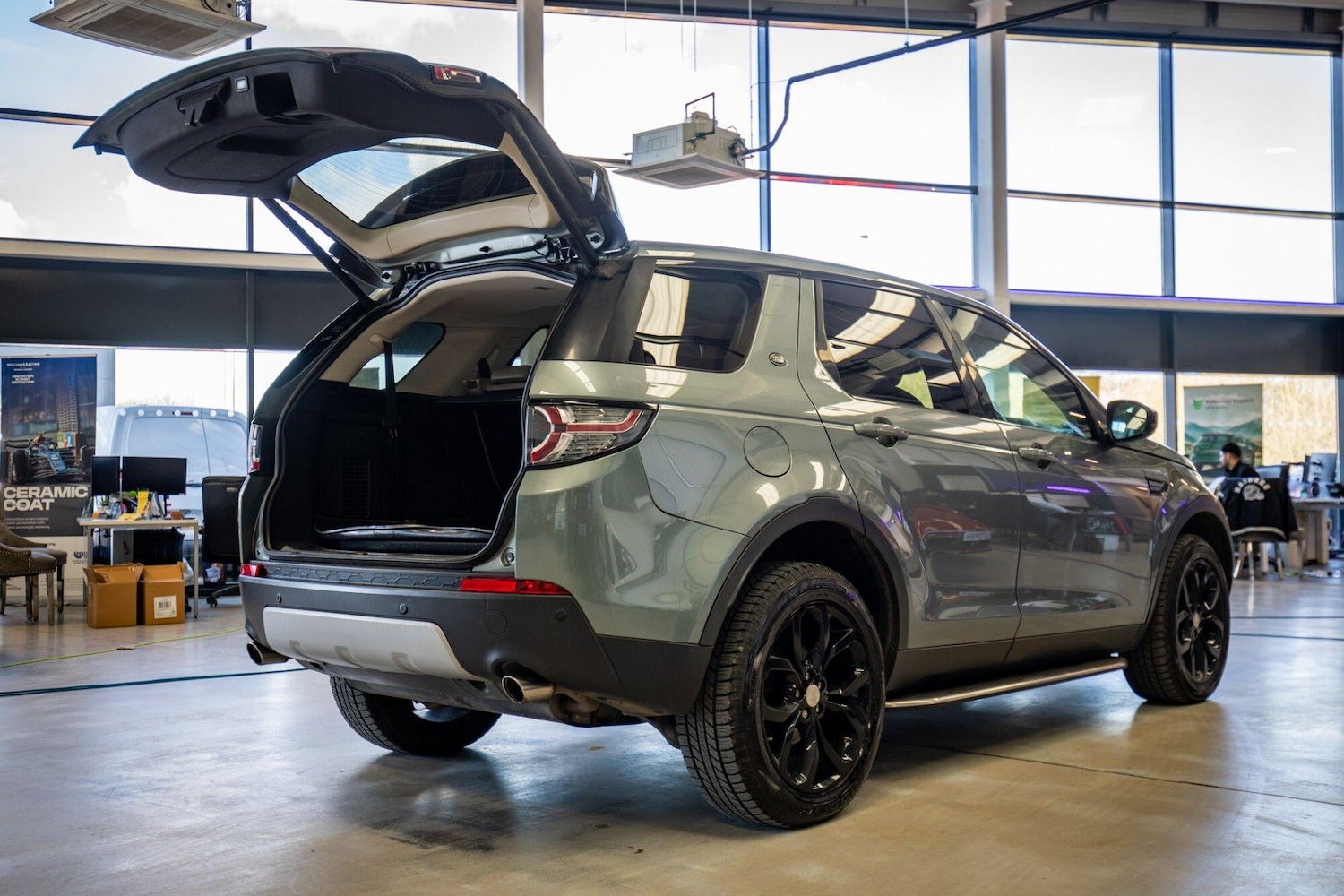 Used Land Rover Discovery Sport for sale - 78062744: Photo 31