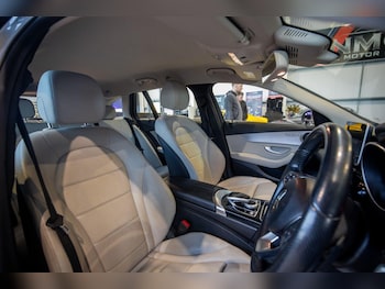 Used Mercedes-Benz C Class 2016 for sale - 77908784: Photo