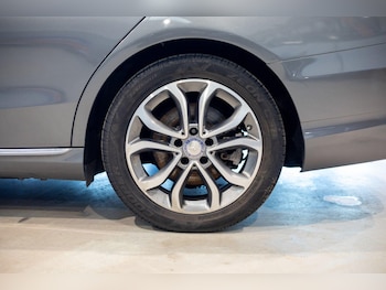 Used Mercedes-Benz C Class 2016 for sale - 77908784: Photo