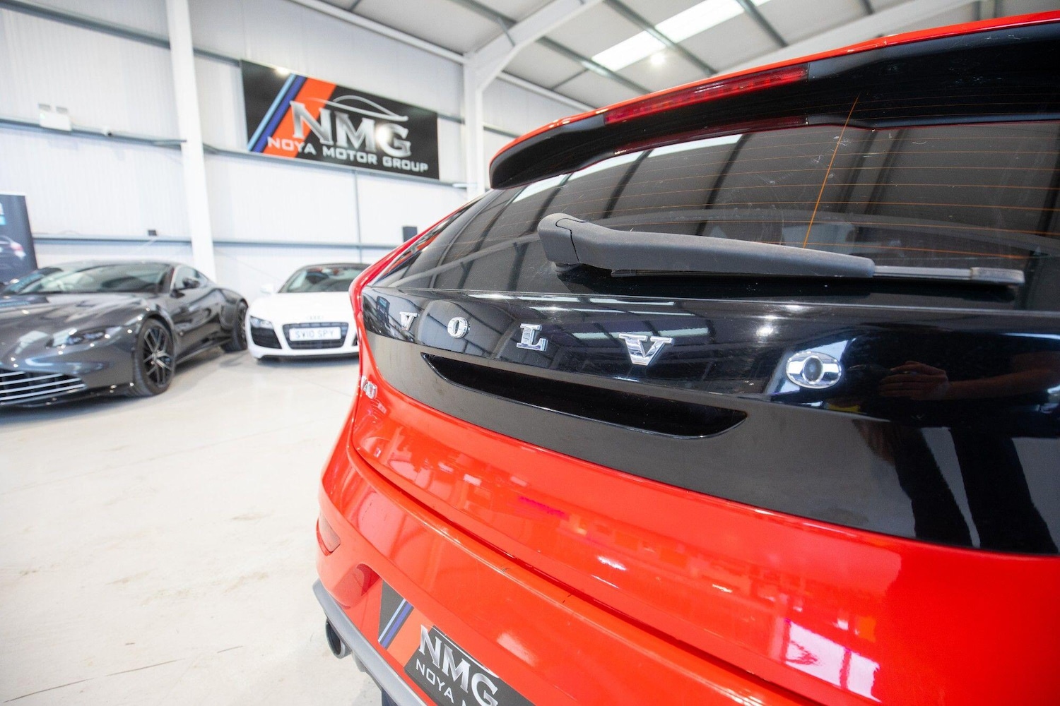 Used Volvo V40 2016 for sale - 76825227: Photo 10