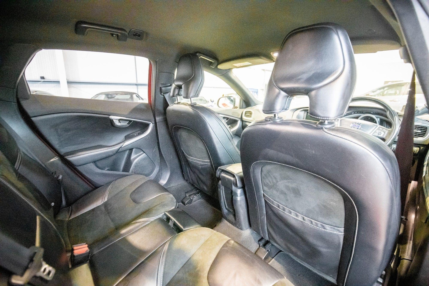 Used Volvo V40 2016 for sale - 76825227: Photo 13