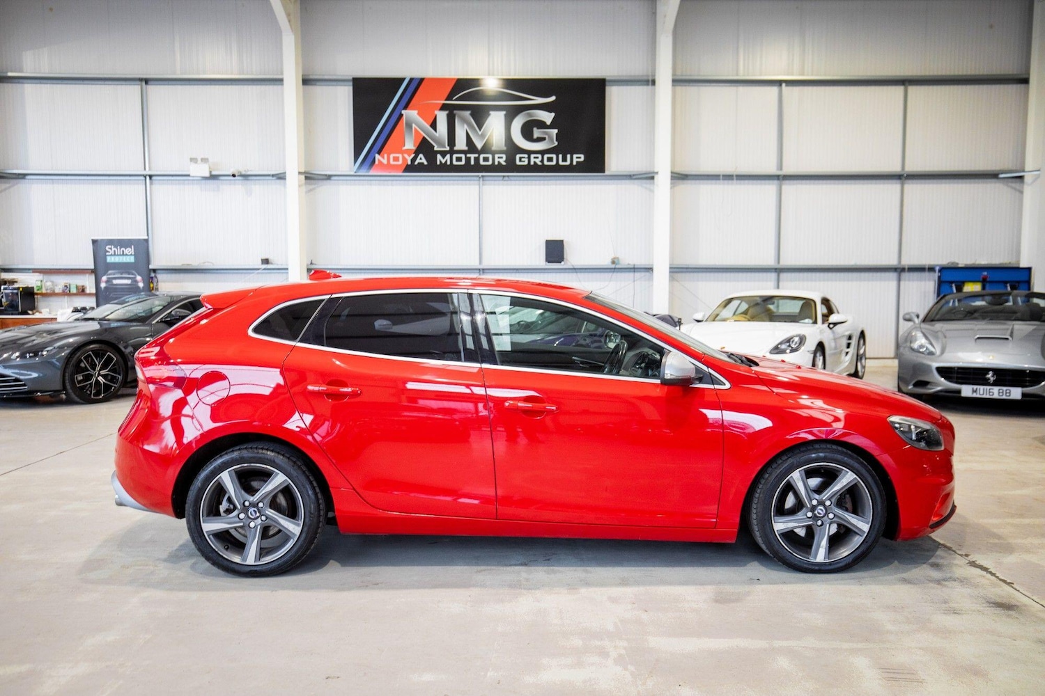 Used Volvo V40 2016 for sale - 76825227: Photo 30