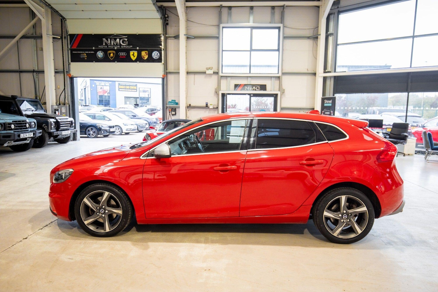 Used Volvo V40 2016 for sale - 76825227: Photo 31