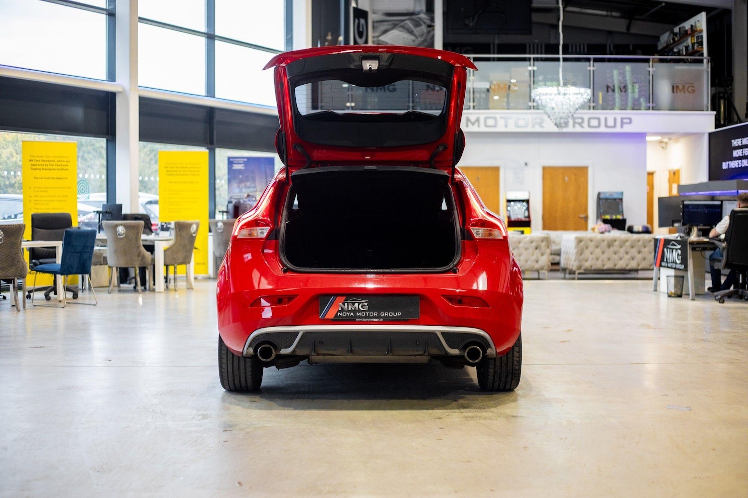 Used Volvo V40 2016 for sale - 76825227: Photo 36