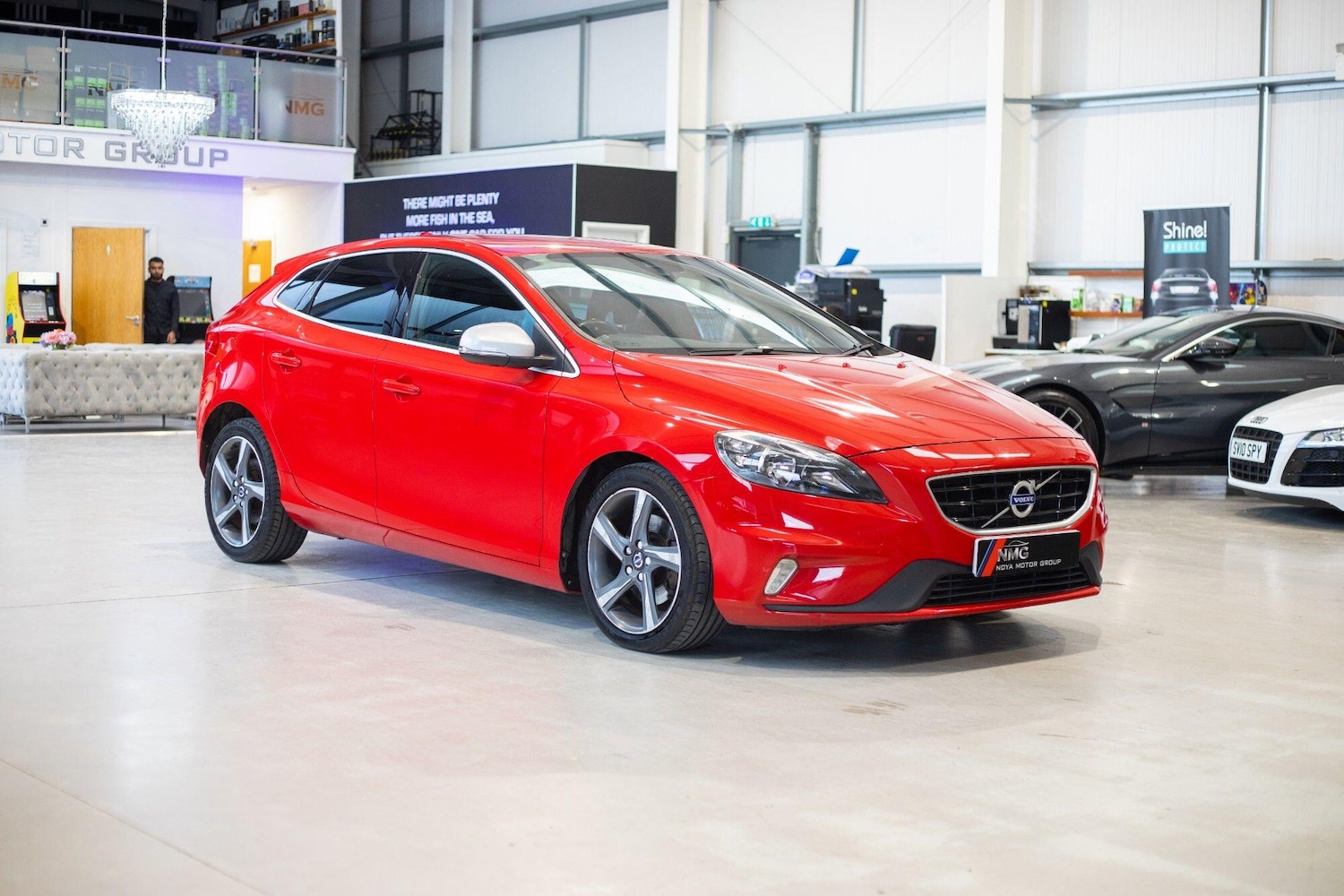 Used Volvo V40 2016 for sale - 76825227: Photo 46