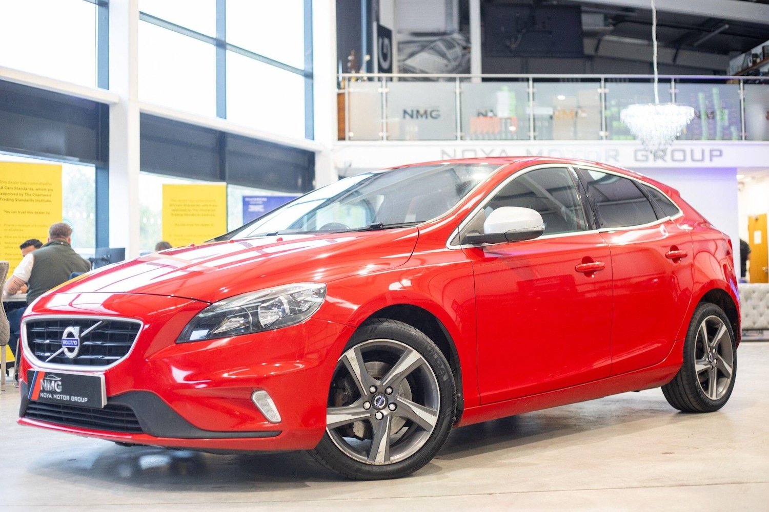 Used Volvo V40 2016 for sale - 76825227: Photo 5