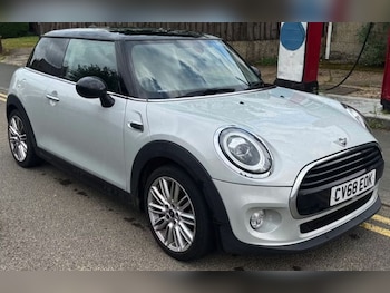 Used MINI Hatch 2018 for sale - 78557648: Photo