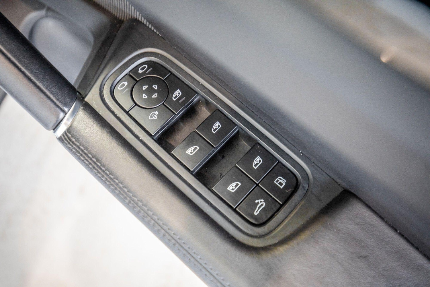 Used Porsche Cayenne for sale - 76824373: Photo 16