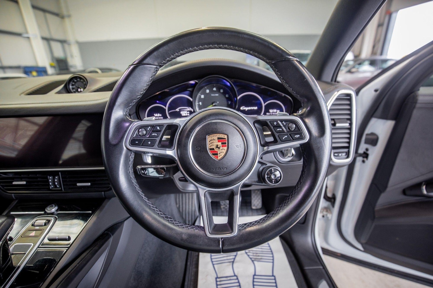 Used Porsche Cayenne for sale - 76824373: Photo 18