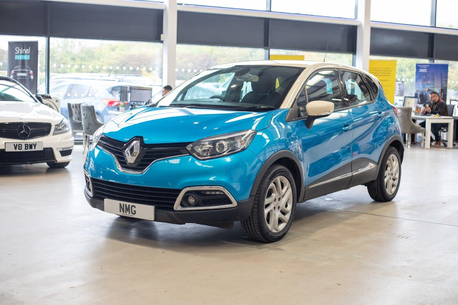 Used Renault Captur for sale - 76824302: Photo 10