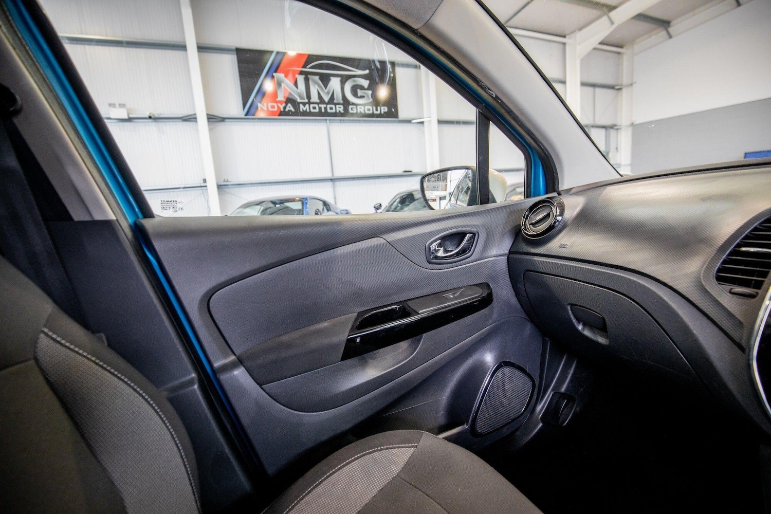 Used Renault Captur for sale - 76824302: Photo 25