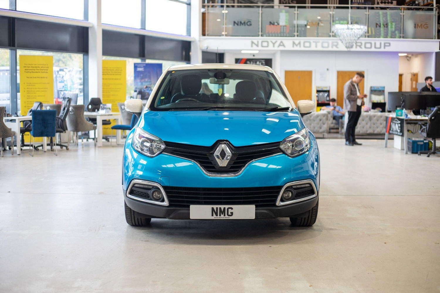 Used Renault Captur for sale - 76824302: Photo 9