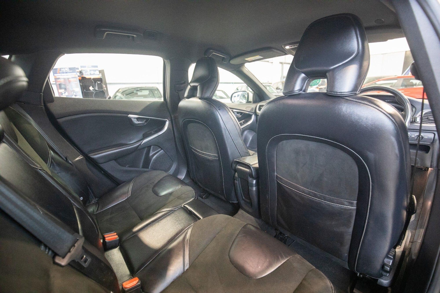 Used Volvo V40 2016 for sale - 77645693: Photo 13