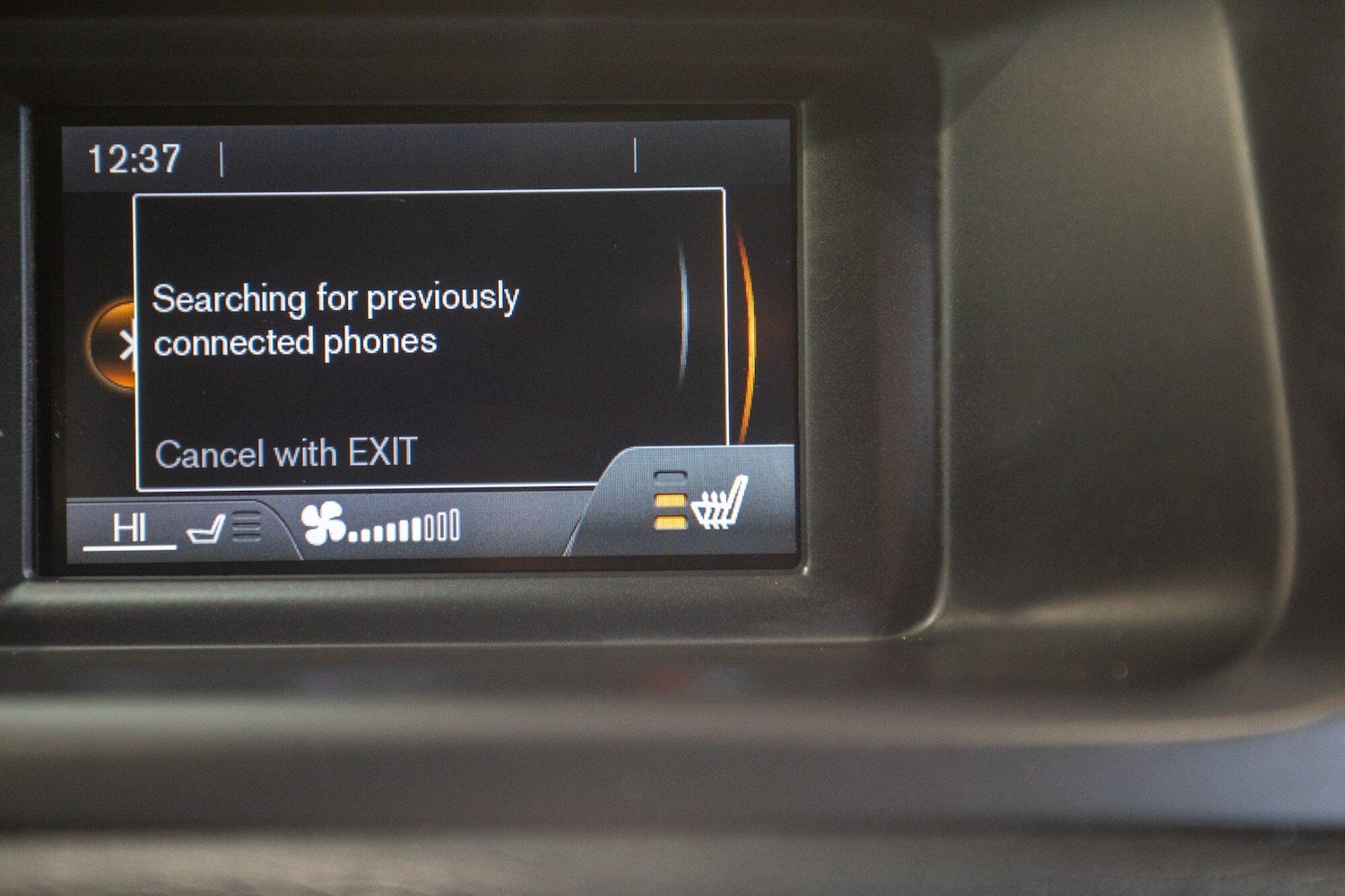 Used Volvo V40 2016 for sale - 77645693: Photo 28