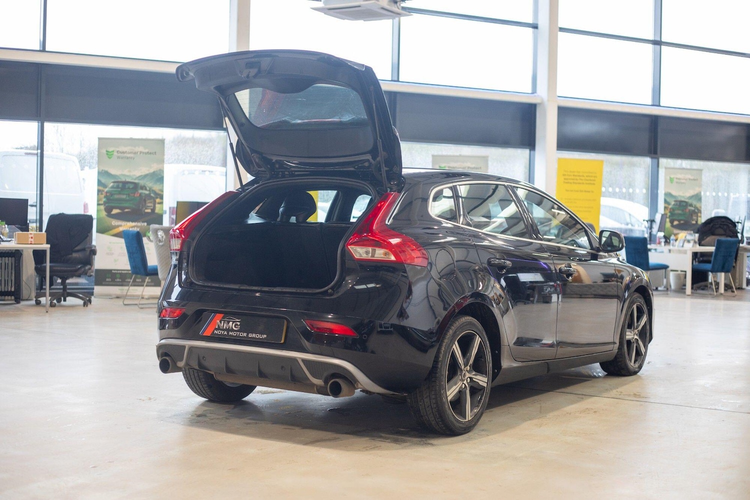 Used Volvo V40 2016 for sale - 77645693: Photo 39