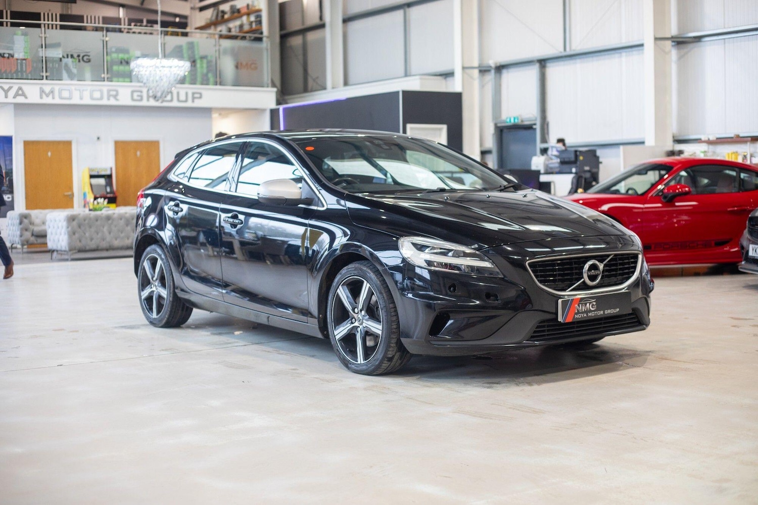 Used Volvo V40 2016 for sale - 77645693: Photo 7