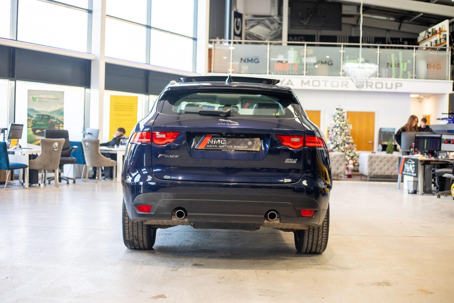 Used Jaguar F-Pace 2017 for sale - 76825162: Photo 36