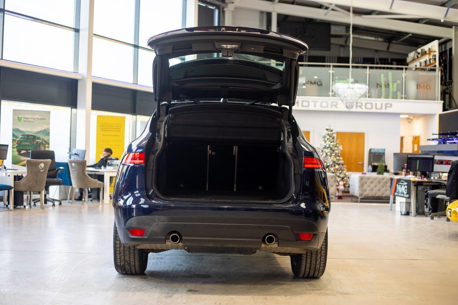 Used Jaguar F-Pace 2017 for sale - 76825162: Photo 41