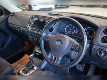 Used Volkswagen Tiguan 2016 for sale - 78287795: Photo