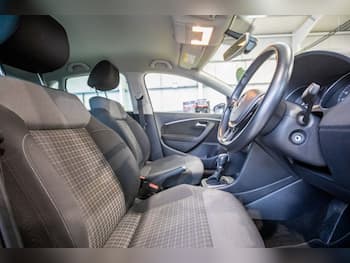 Used Volkswagen Polo 2017 for sale - 79690648: Photo