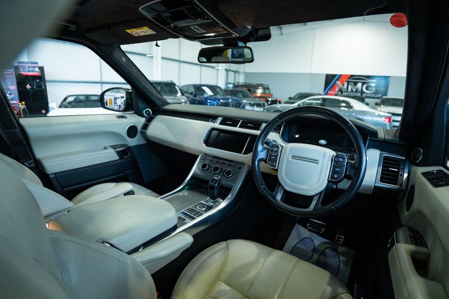 Used Land Rover Range Rover Sport 2016 for sale - 77982246: Photo 2