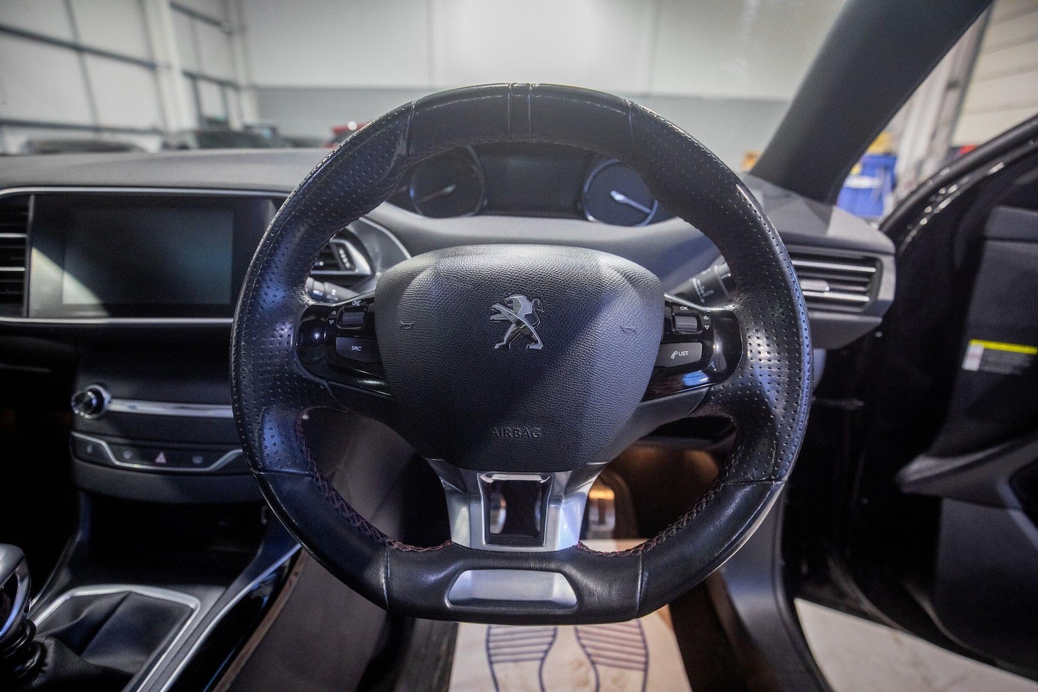 Used Peugeot 308 SW 2018 for sale - 77626017: Photo 19