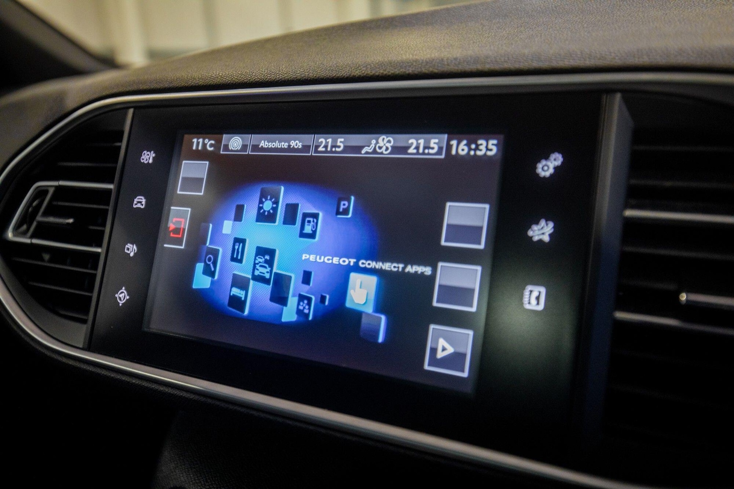 Used Peugeot 308 SW 2018 for sale - 77626017: Photo 28