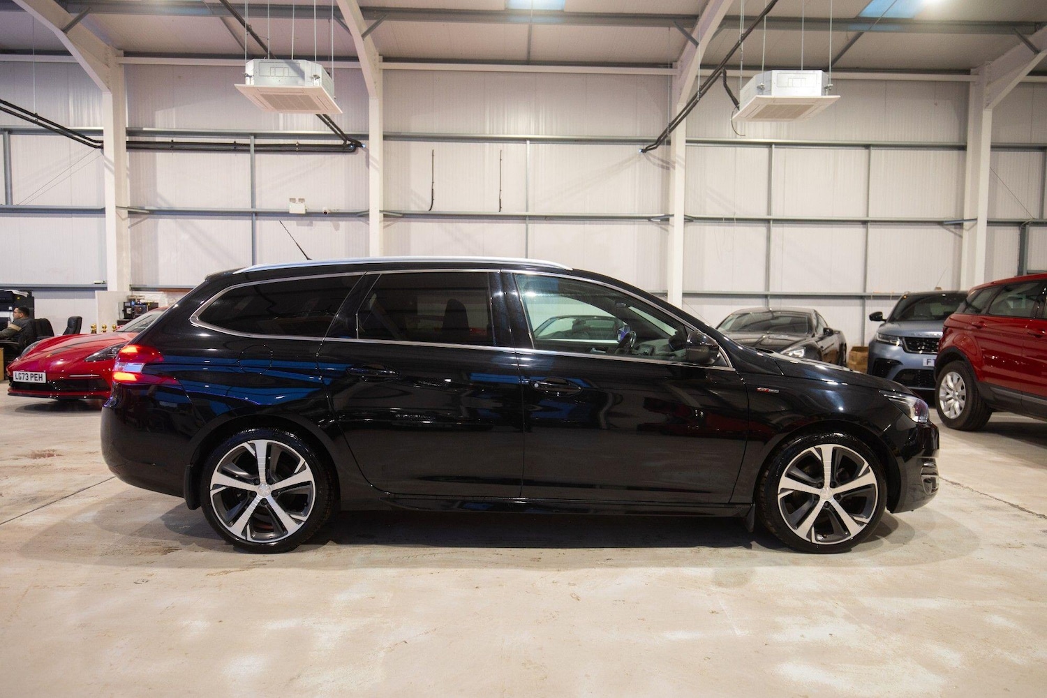 Used Peugeot 308 SW 2018 for sale - 77626017: Photo 35