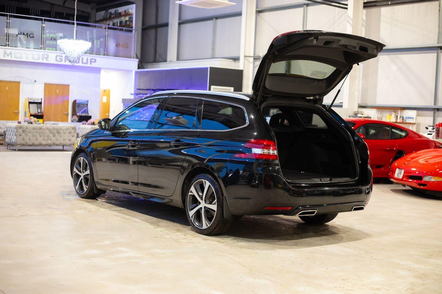 Used Peugeot 308 SW 2018 for sale - 77626017: Photo 39