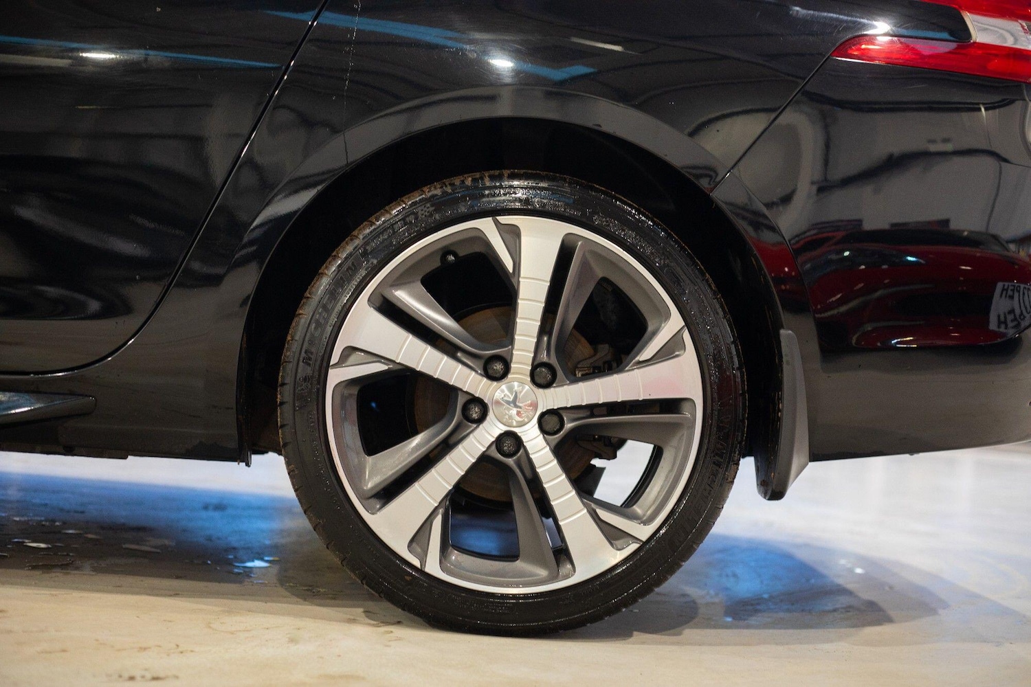 Used Peugeot 308 SW 2018 for sale - 77626017: Photo 7