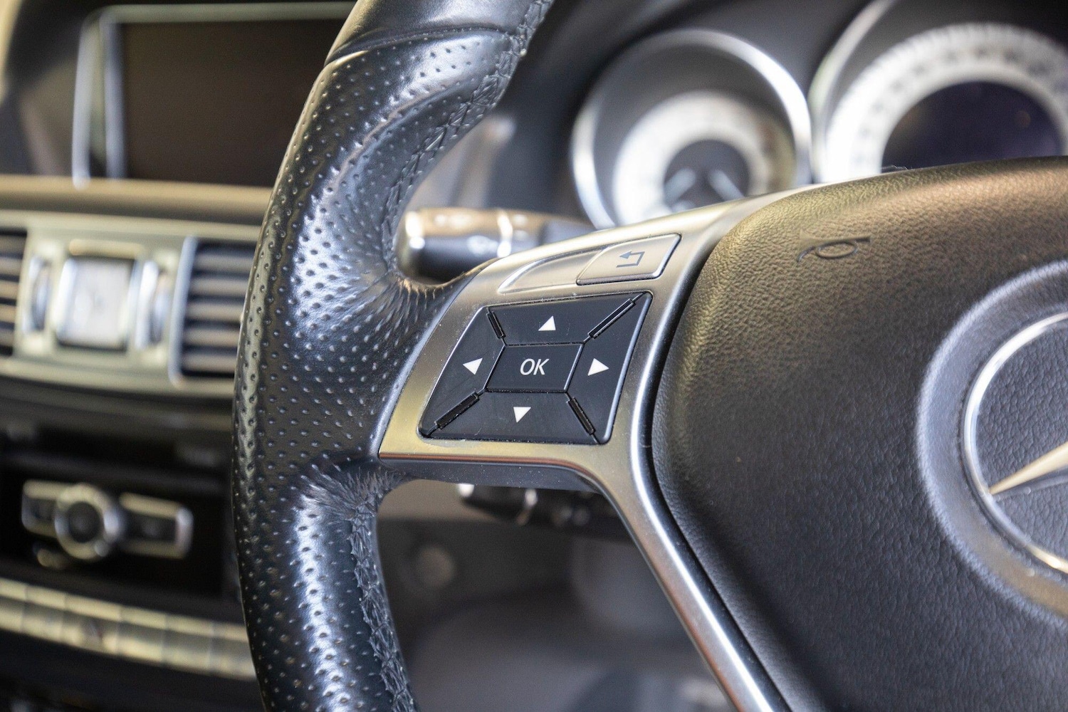 Used Mercedes-Benz E Class 2014 for sale - 77091415: Photo 20