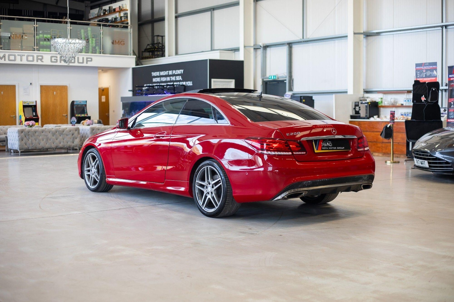 Used Mercedes-Benz E Class 2014 for sale - 77091415: Photo 4