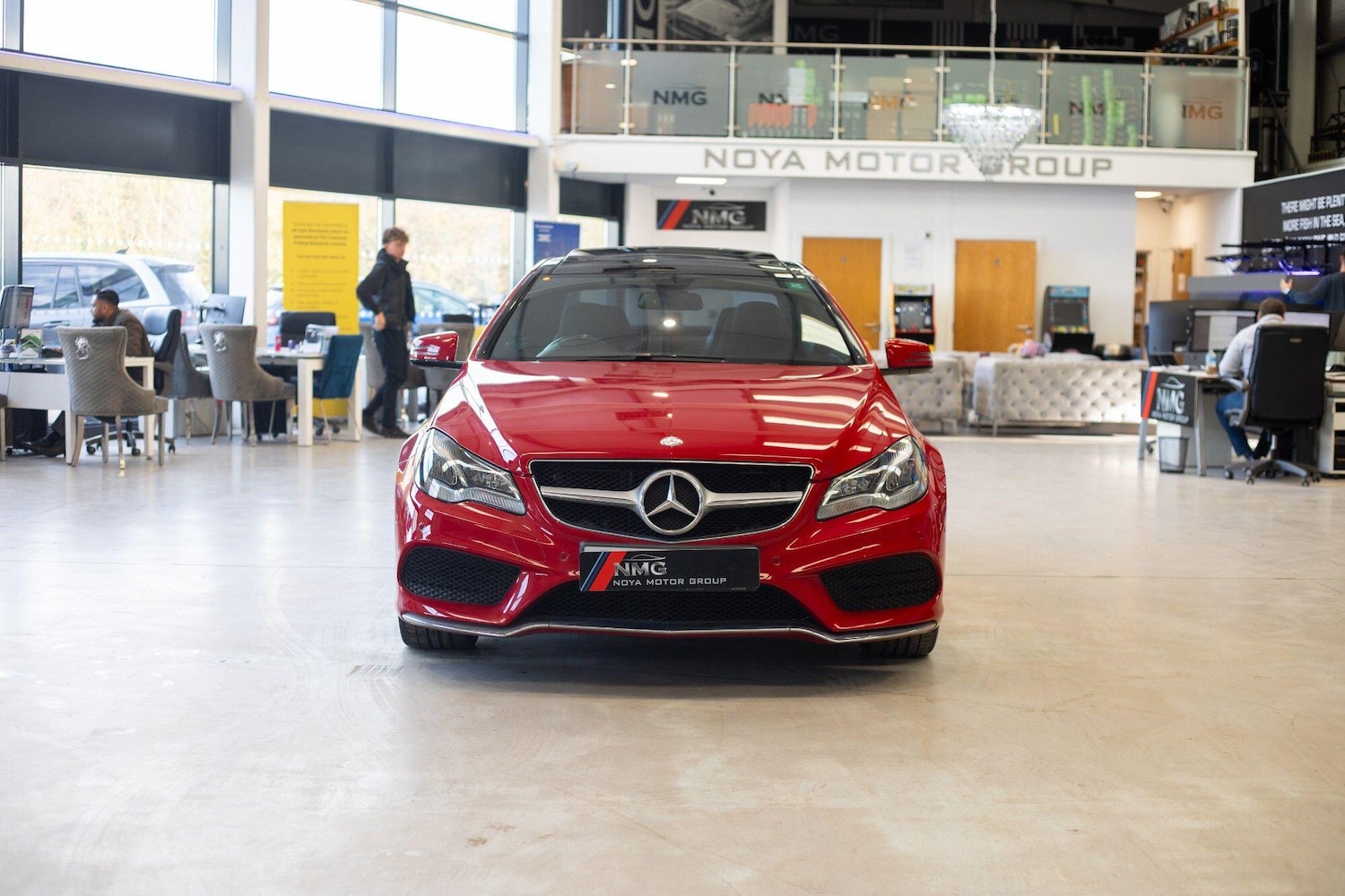 Used Mercedes-Benz E Class 2014 for sale - 77091415: Photo 9