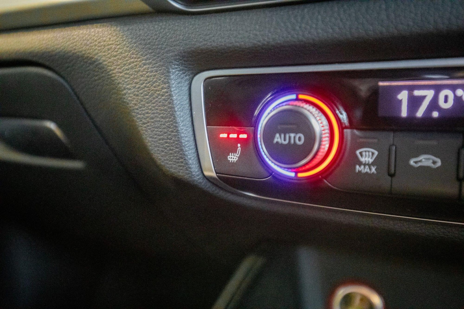 Used Audi A3 2015 for sale - 77467970: Photo 32