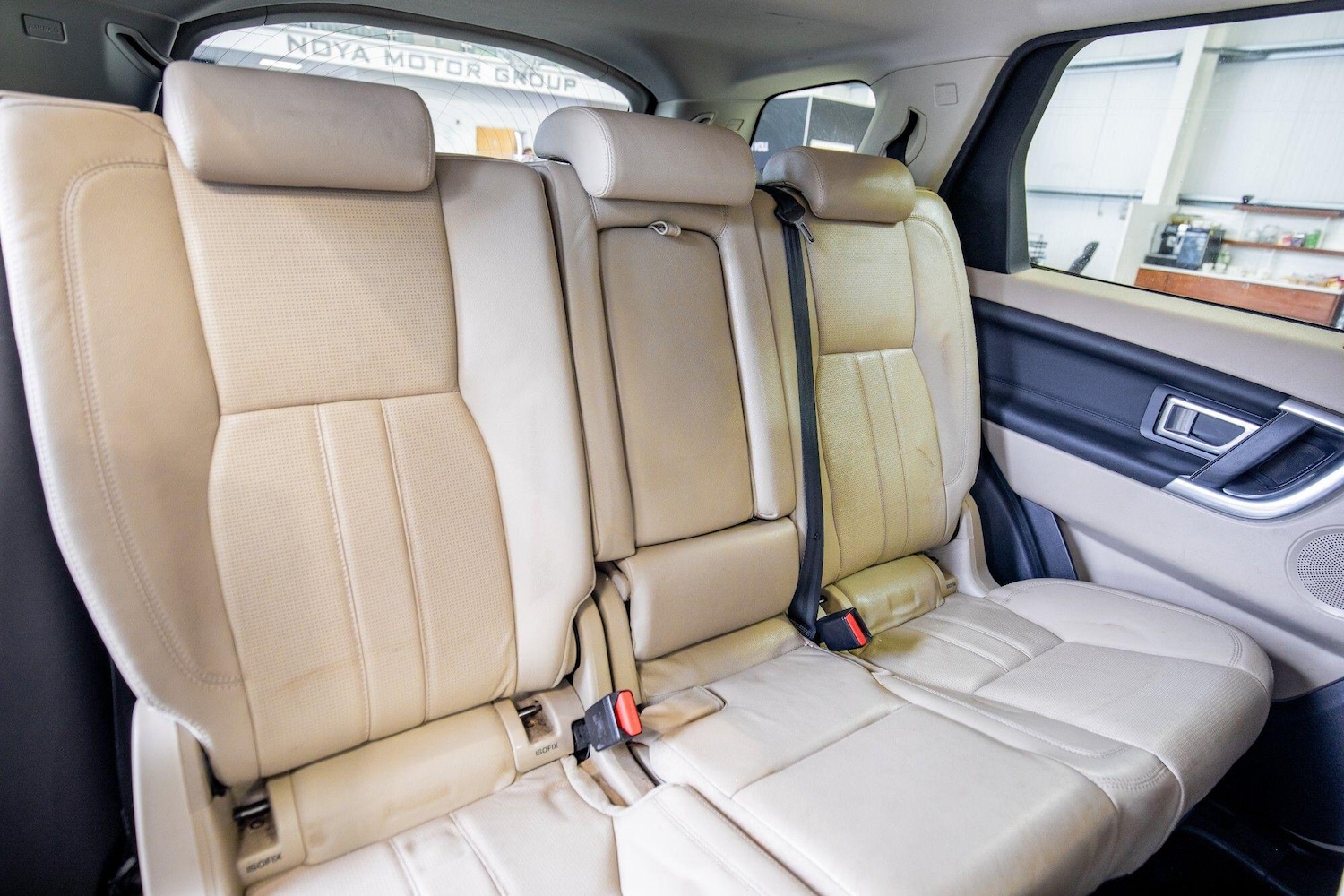 Used Land Rover Discovery Sport 2015 for sale - 76824020: Photo 14